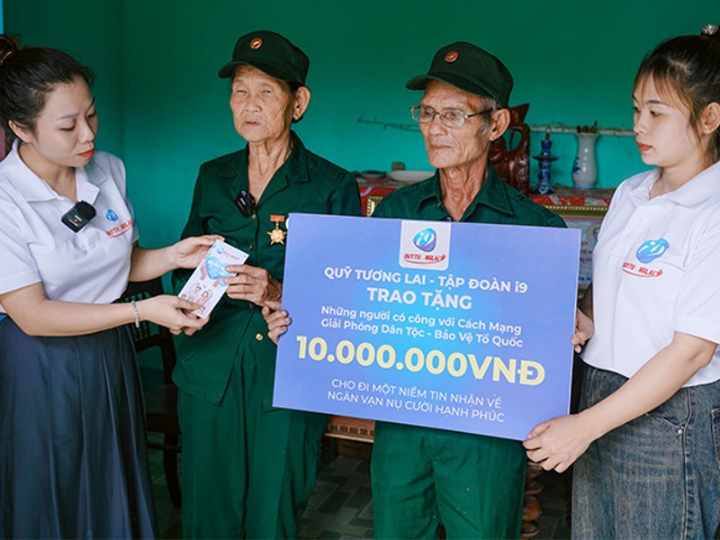 Hình ảnh trung tâm hỗ trợ khách hàng, minh họa khả năng liên hệ của người dùng với 88i để được trợ giúp.