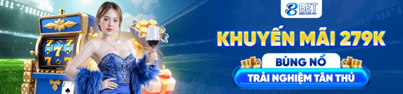 Sân vận động bóng đá với cầu thủ đang thi đấu, thể hiện sự năng động của M88 Thể Thao